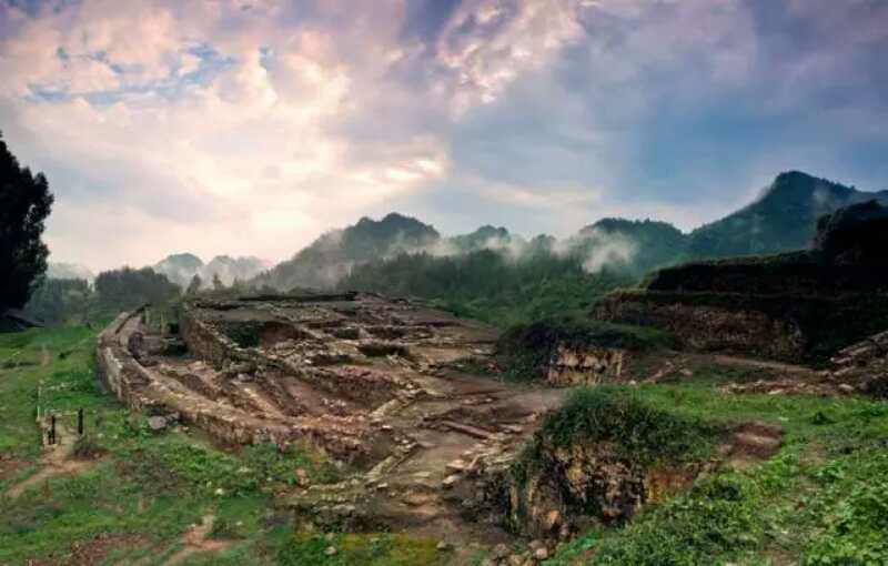 世界遺產(chǎn)老司城、不二門、猛洞河漂流2日游